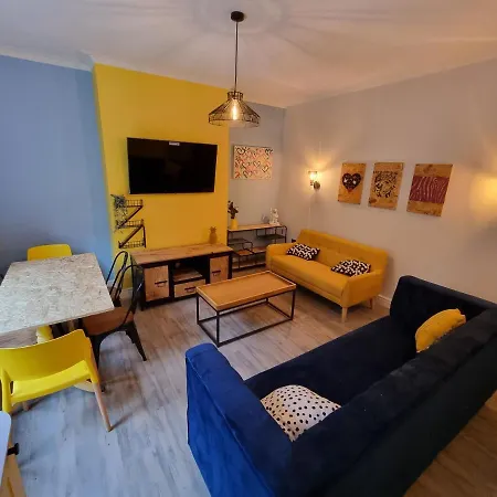 Park Mount Residences - Luxury 3 Bedroom Flat In Leeds With Free Parking Exterior foto