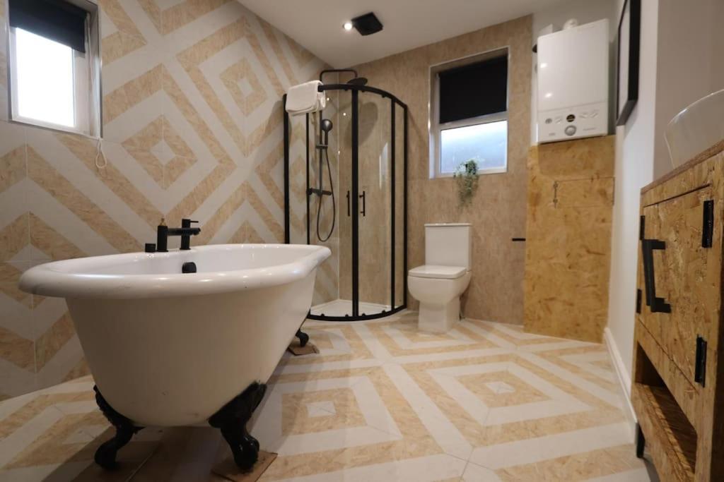 Park Mount Residences - Luxury 3 Bedroom Flat In Leeds With Free Parking Appartement Leeds (West Yorkshire)