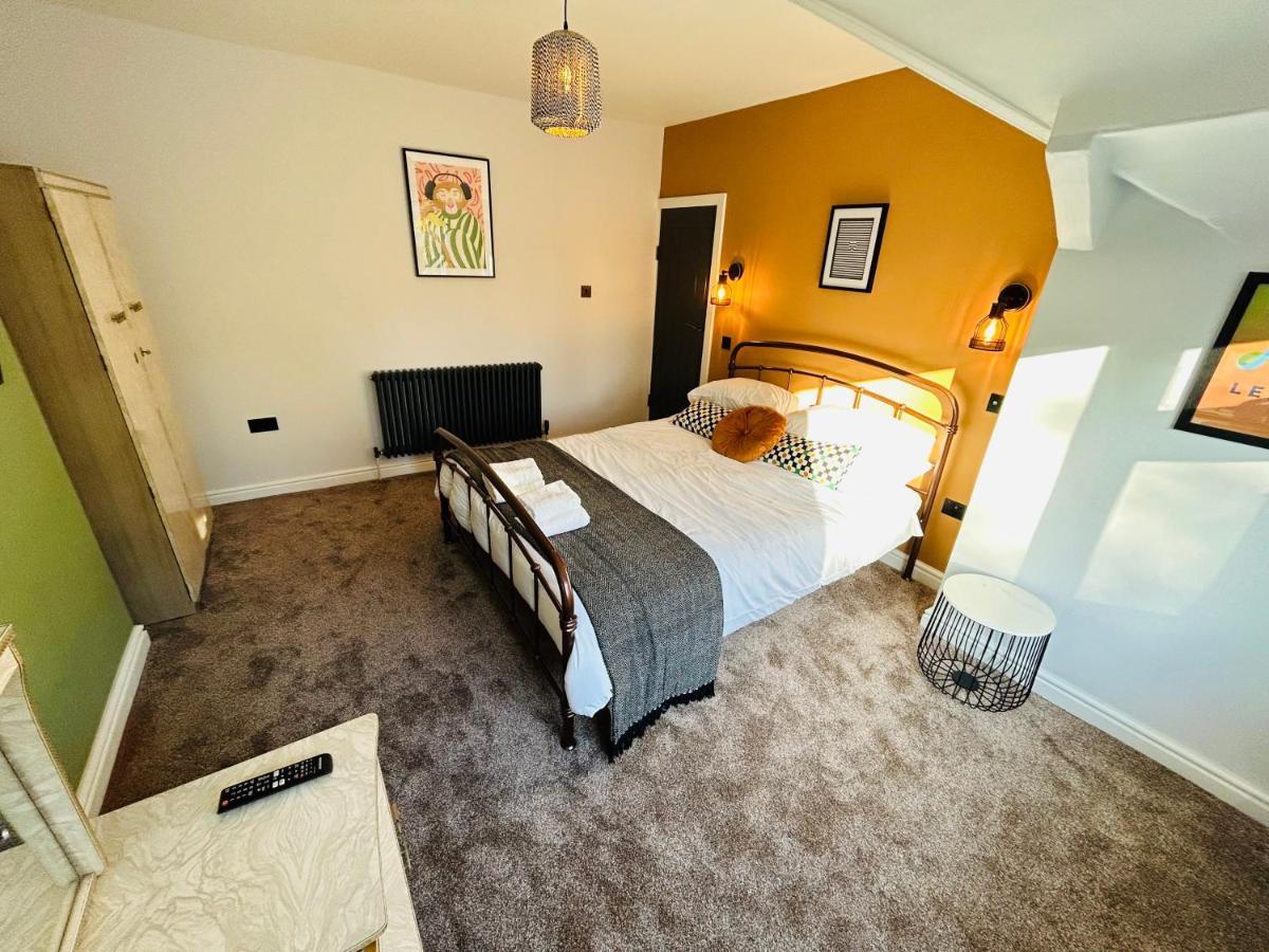 Park Mount Residences - Luxury 3 Bedroom Flat In Leeds With Free Parking Appartement