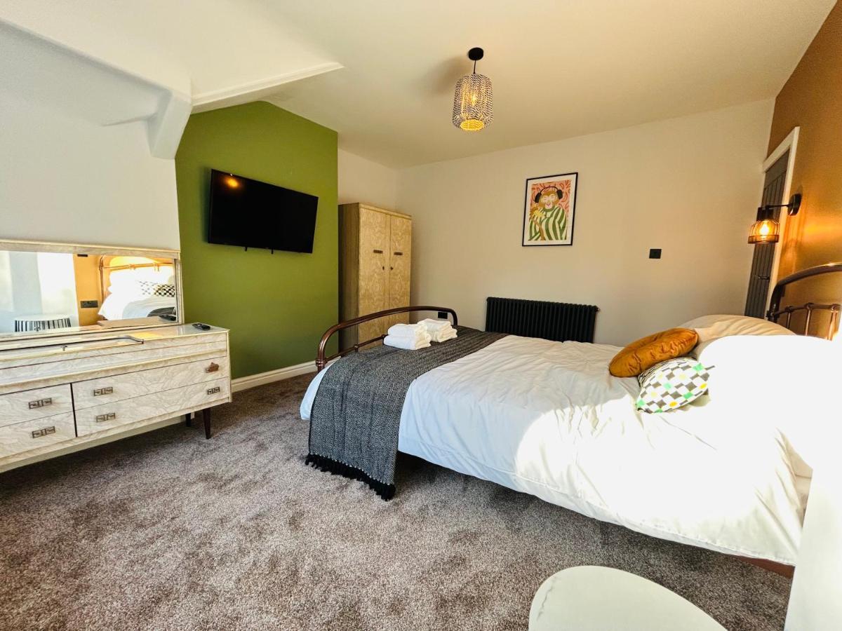 Appartement Park Mount Residences - Luxury 3 Bedroom Flat In Leeds With Free Parking