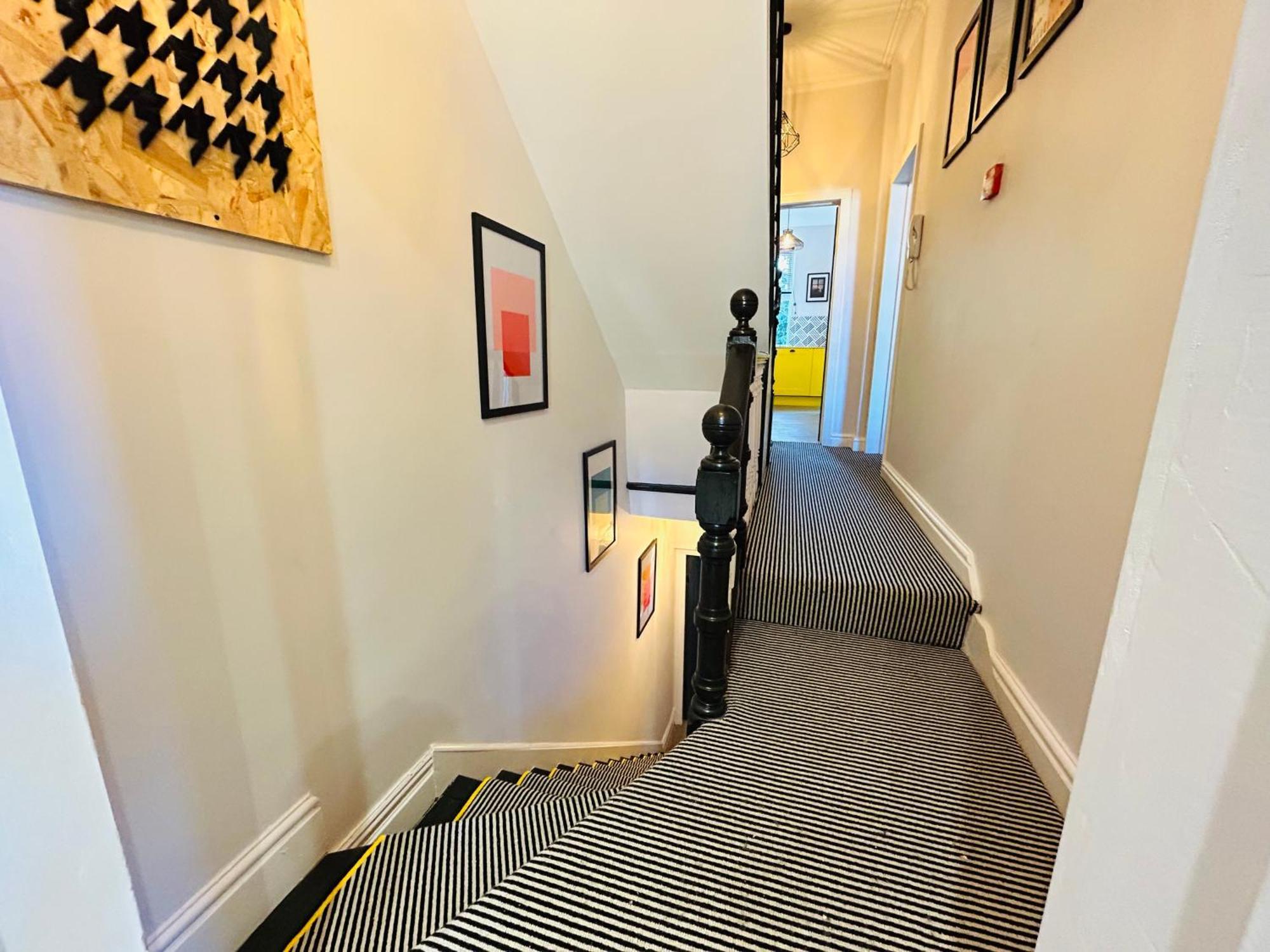 Park Mount Residences - Luxury 3 Bedroom Flat In Leeds With Free Parking Appartement *